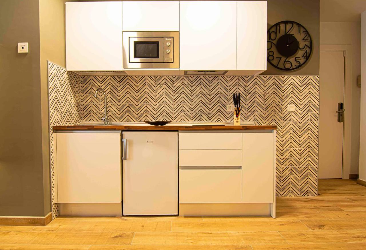 Apartamentos Leonor Málaga Exteriör bild
