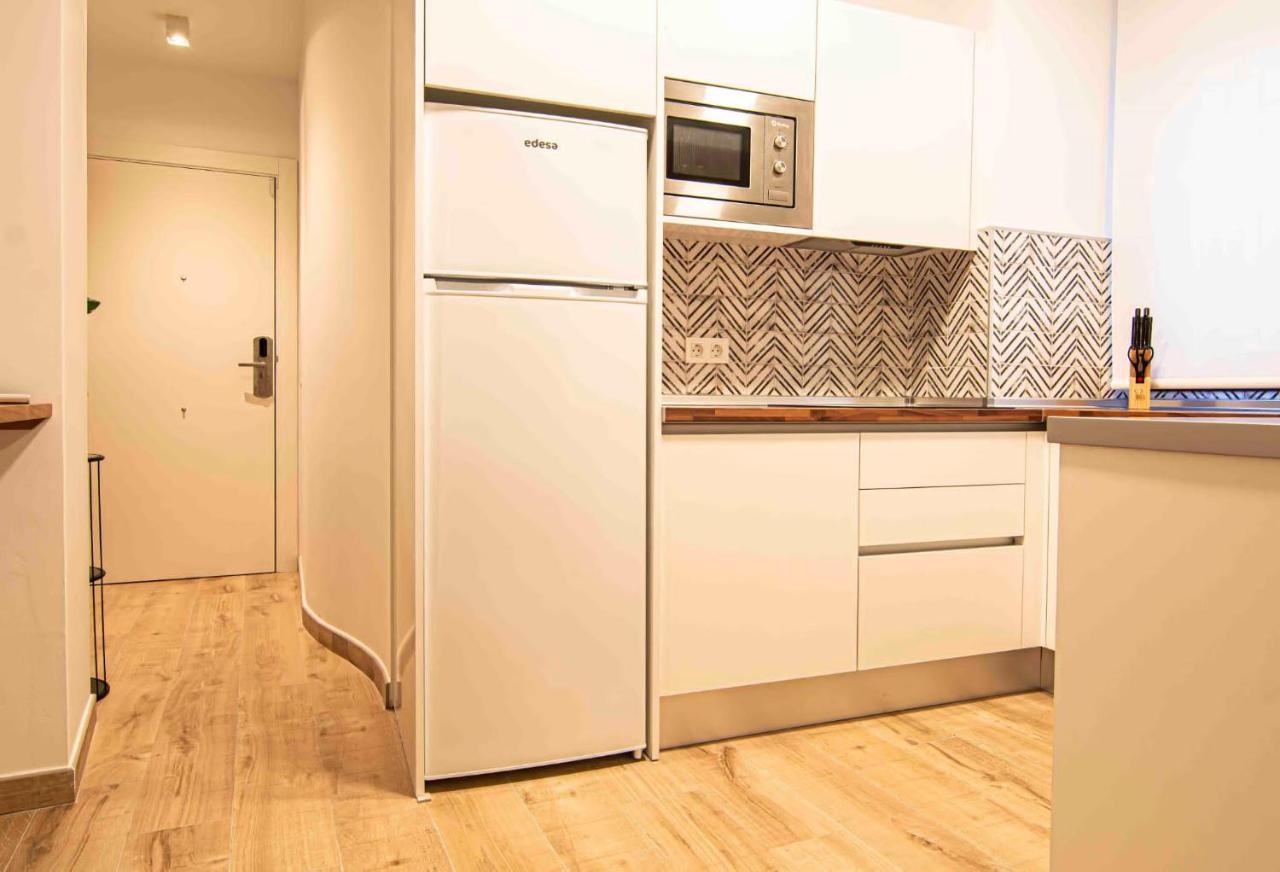 Apartamentos Leonor Málaga Exteriör bild